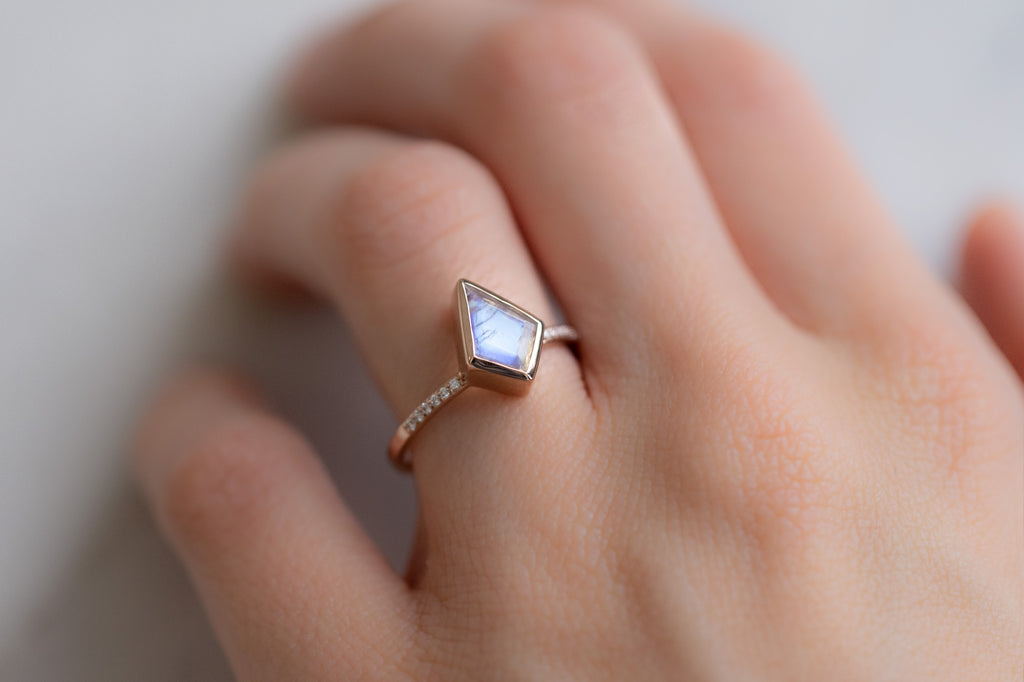 The Willow Ring with a Kite-Shaped Moonstone on Model