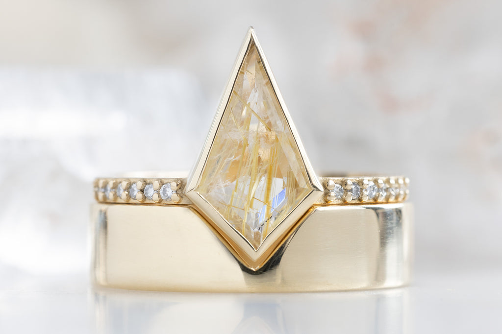 The Willow Ring with a Kite Shaped Rutilated Quartz with Stacking Band
