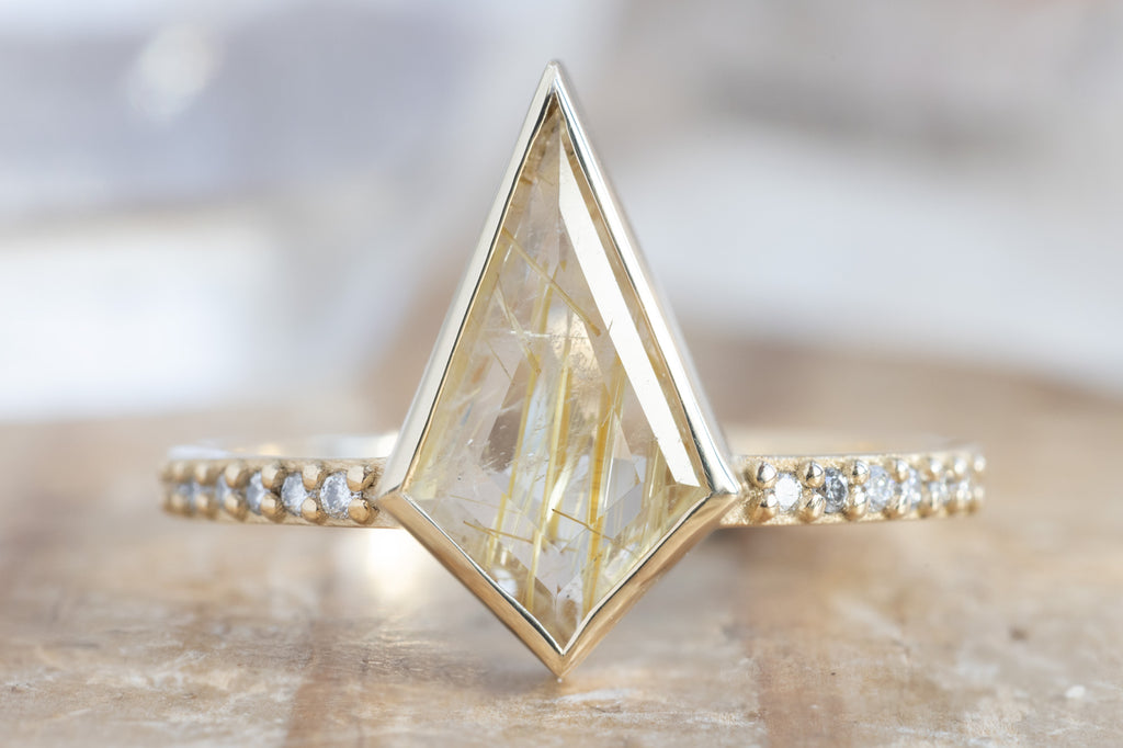 The Willow Ring with a Kite Shaped Rutilated Quartz