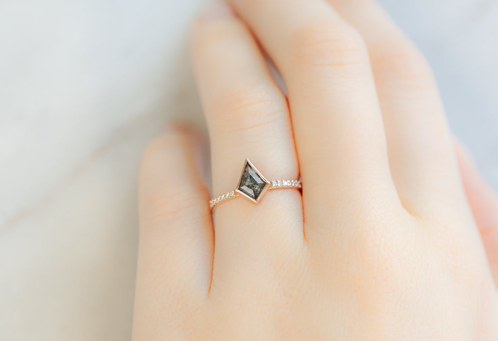 The Willow Ring with a Kite-Shaped Salt and Pepper Diamond on Model