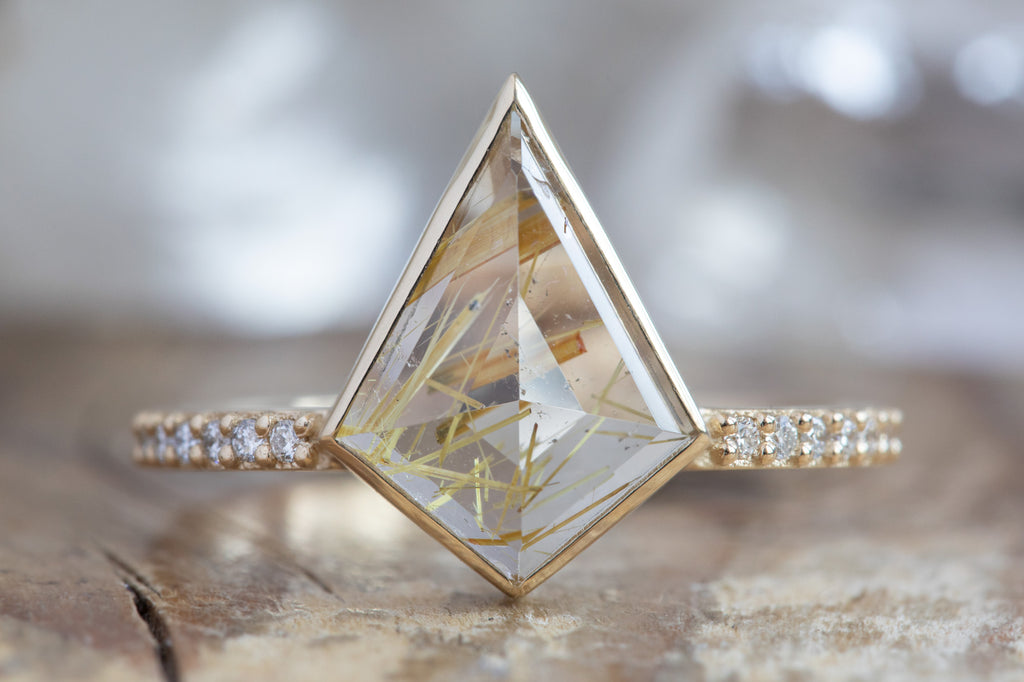 The Willow Ring with a Rutilated Quartz Kite