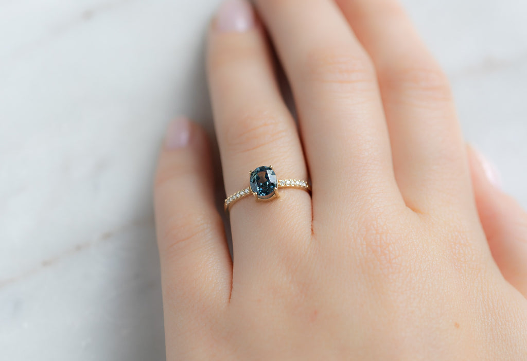 The Willow Ring with an Oval-Cut Sapphire on Model