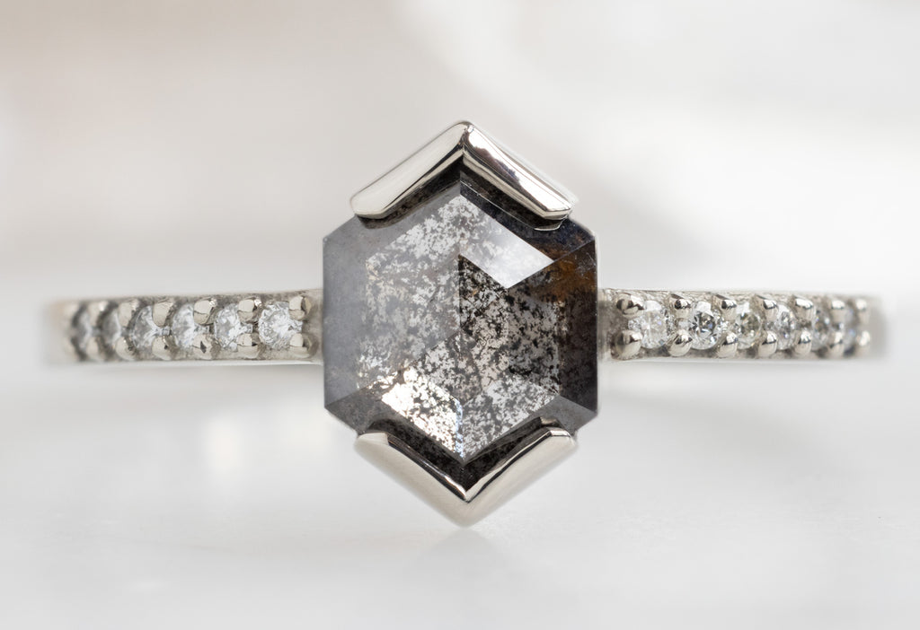 The Willow Ring with a Black Hexagon Diamond
