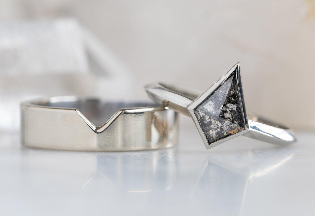 The Hazel Ring with a Black Kite Diamond