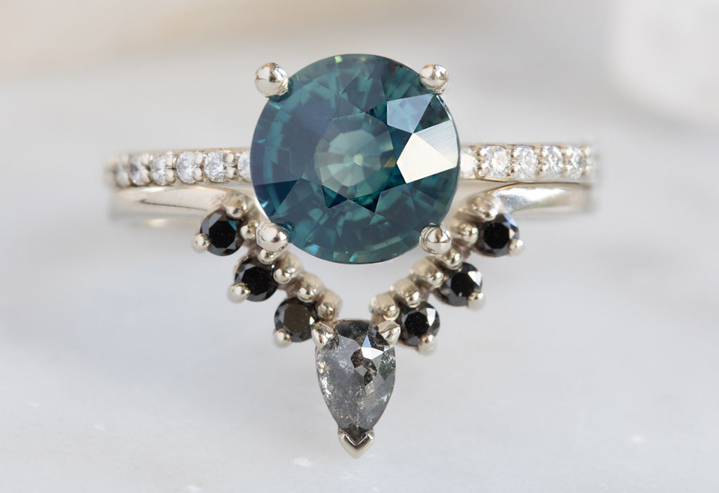 Round Cut Montana Sapphire Engagement Ring with Pavé Band
