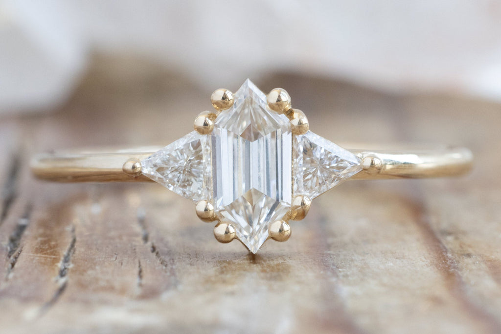 The Jade Ring with a White Hexagon Diamond